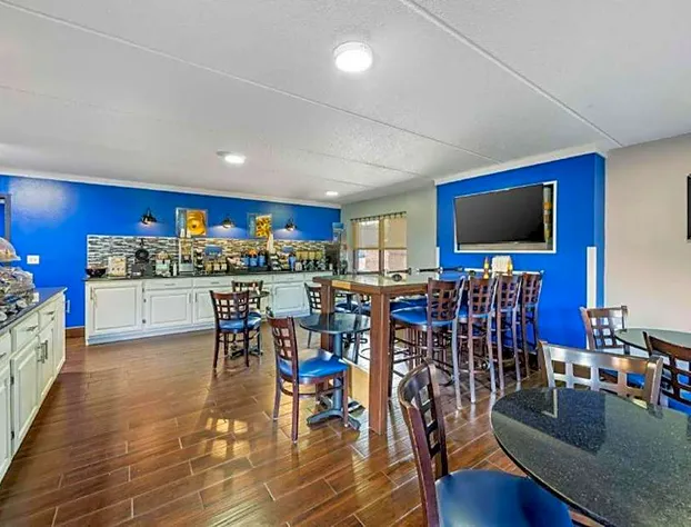 Best Western Shelbyville Inn and Suites Celebration Inn hotel detail image 4