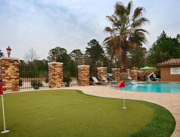 Best Western Plus Crown Colony Inn & Suites hotel detail image 1