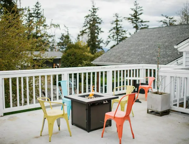 Friday Harbor Suites hotel detail image 4