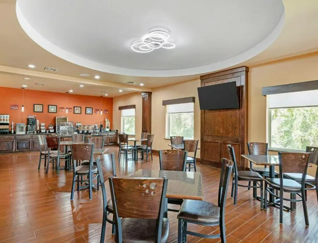Best Western Plus Goliad Inn & Suites hotel detail image 2