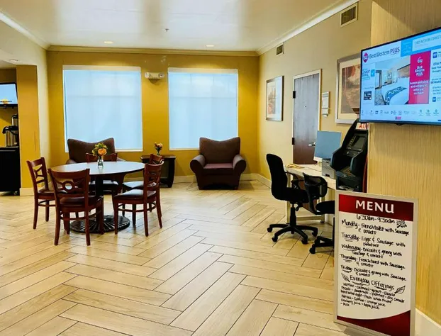 Best Western Plus Hannaford Inn & Suites hotel detail image 2