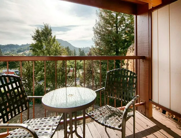 Best Western Plus Humboldt House Inn hotel detail image 1