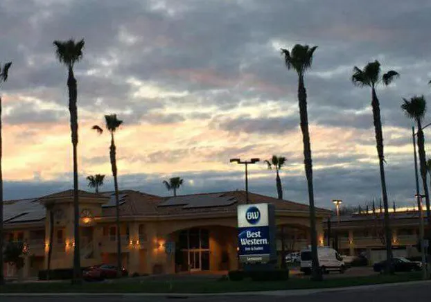 Best Western Inn & Suites Lemoore hotel detail image 1