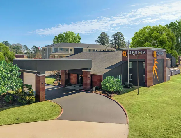 La Quinta Inn by Wyndham El Dorado hotel detail image 2