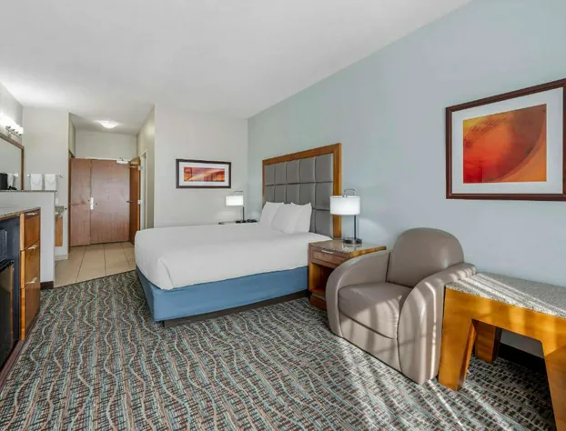 Best Western Plus Peppertree Inn At Omak hotel detail image 4