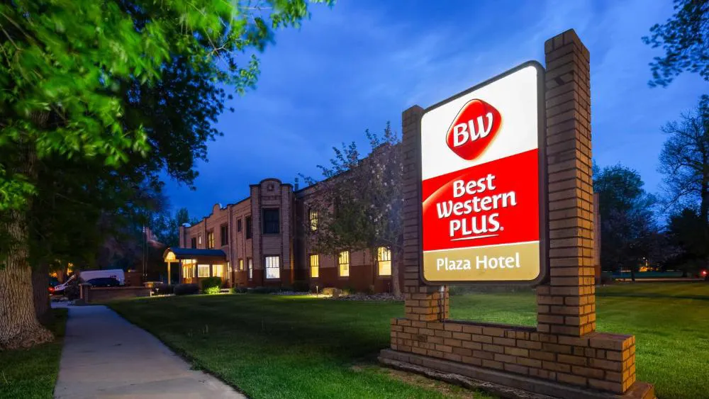 Best Western Plus Plaza Hotel hotel hero