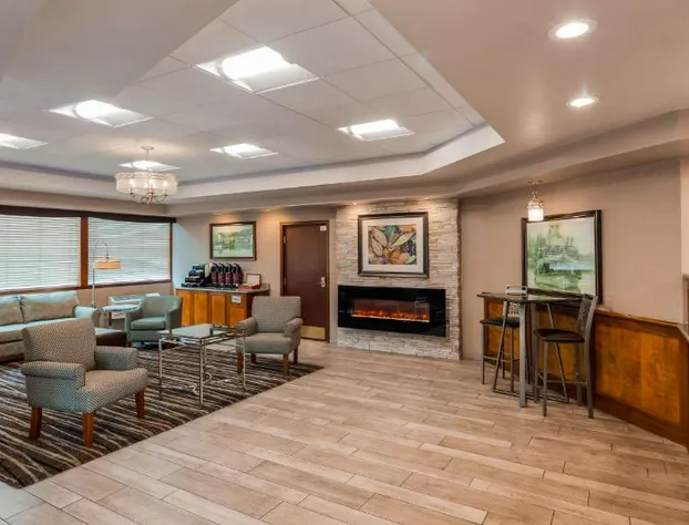 Best Western Plus Rivershore Hotel hotel detail image 2