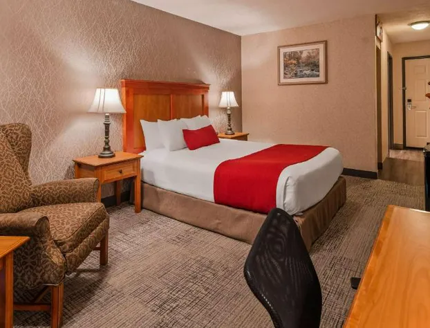 Best Western Plus Rivershore Hotel hotel detail image 3