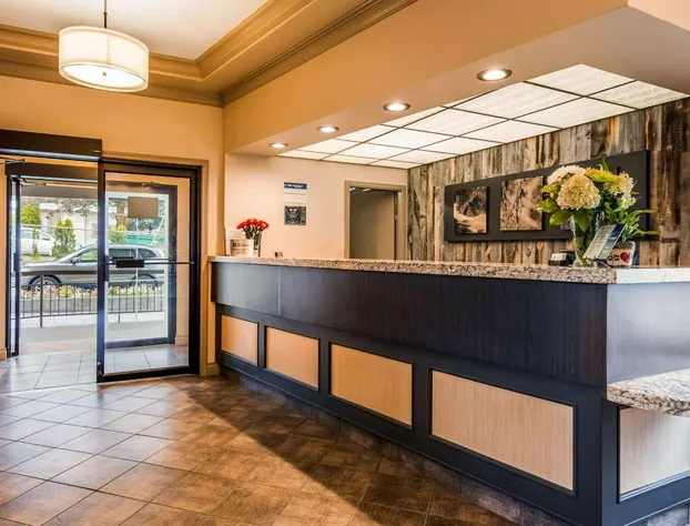 Tower Inn and Suites hotel detail image 3