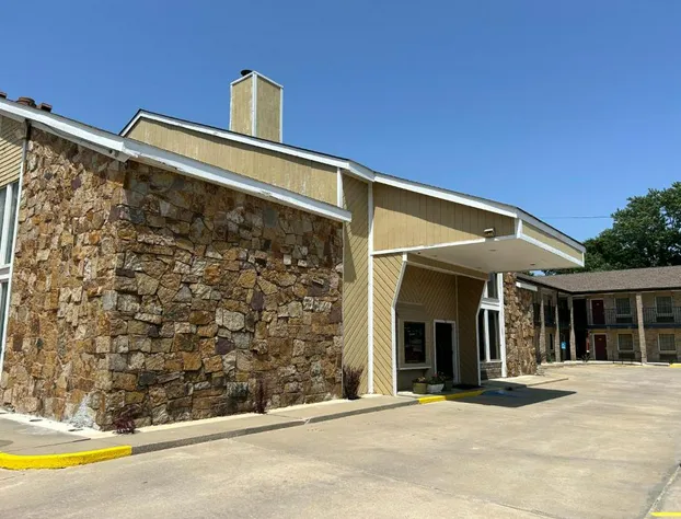 Motel 6 Ada, OK hotel detail image 1