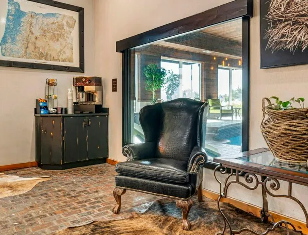 Best Western Rory & Ryan Inns hotel detail image 1