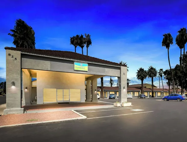 SureStay Hotel by Best Western Blythe hotel detail image 1