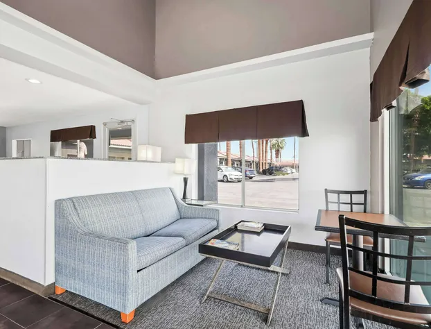 SureStay Hotel by Best Western Blythe hotel detail image 3