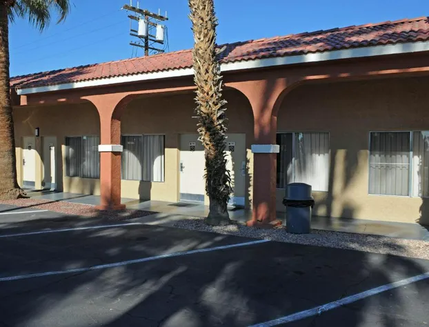 Blythe Hotel hotel detail image 2