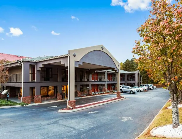 Best Western Shenandoah Inn hotel detail image 1