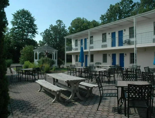 St Michaels Inn hotel detail image 1