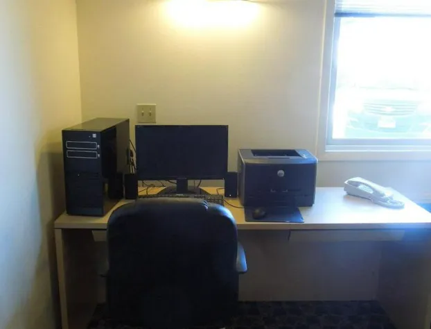 Inn at Lander, Travelodge by Wyndham hotel detail image 4