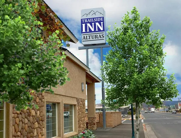 Trailside Inn hotel detail image 1