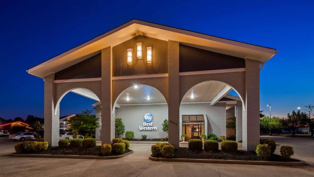 Best Western University Inn hotel hero