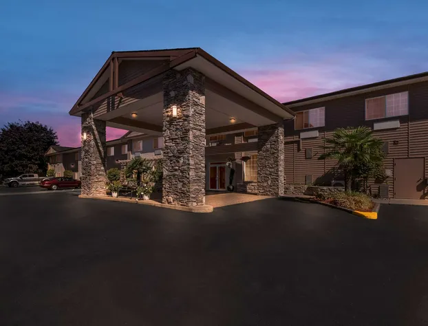 Best Western University Inn & Suites hotel detail image 2