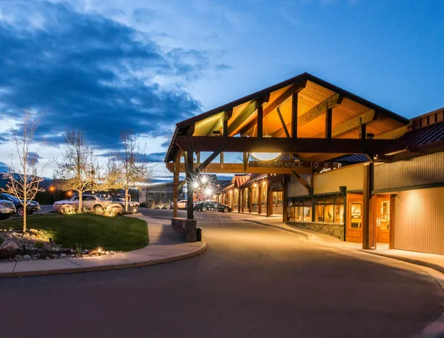 Best Western Edgewater Resort hotel detail image 1