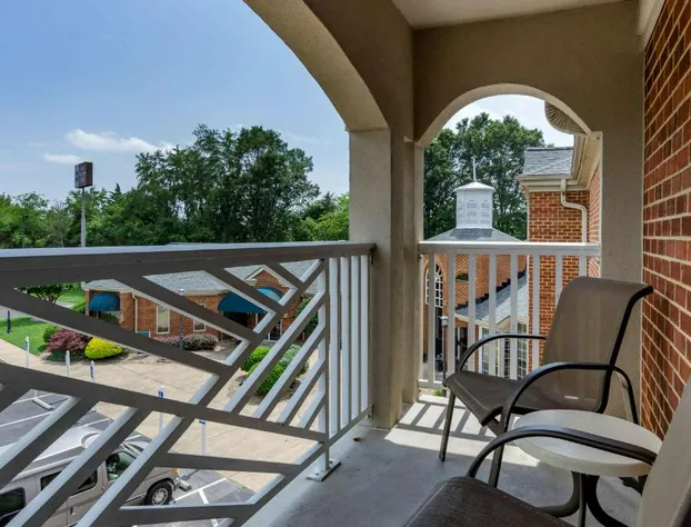 Best Western Plus Inn at Hunt Ridge hotel detail image 2