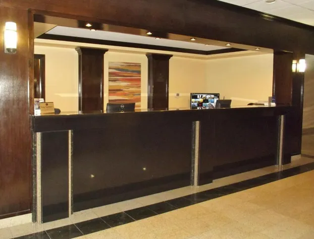 Best Western Plus Lake Front Hotel hotel detail image 3