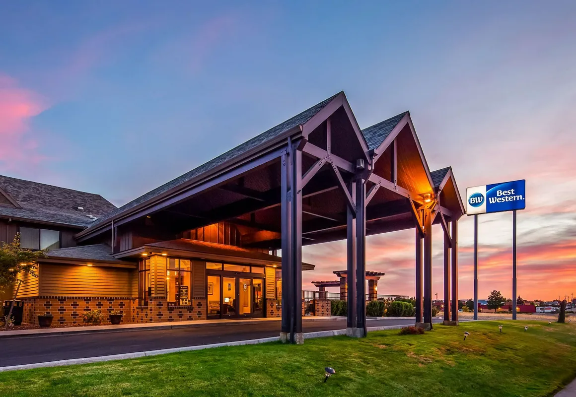 Best Western Pendleton Inn hotel hero