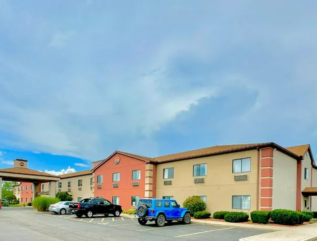 FairBridge Inn & Suites Batavia - Darien Amusement Park hotel detail image 2