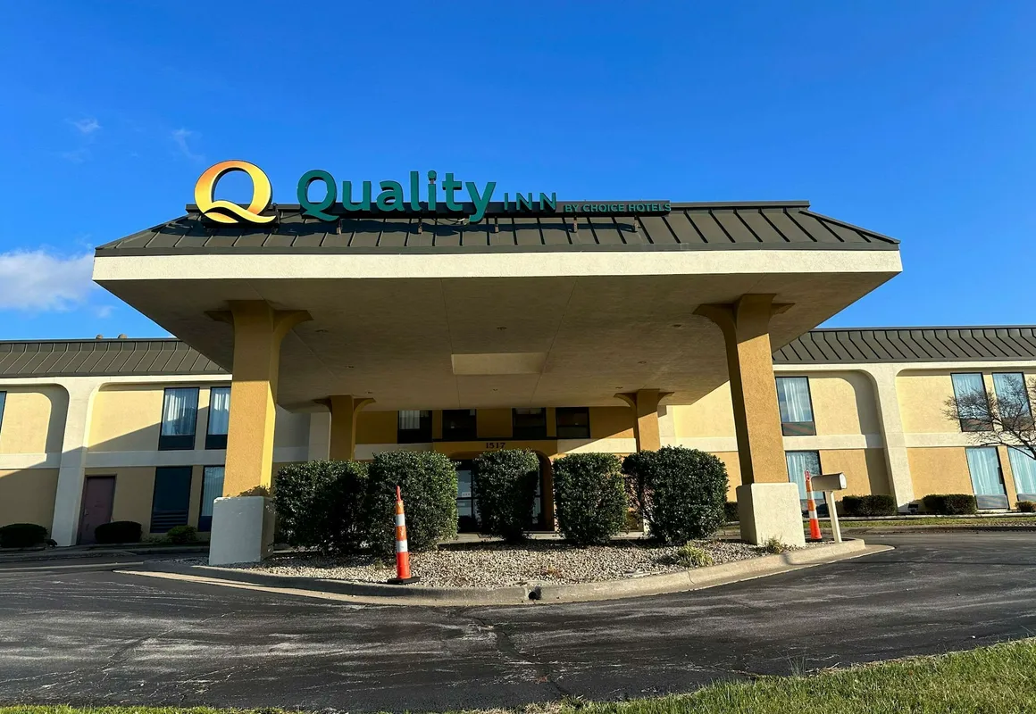 Quality Inn Perryville I-55 hotel hero