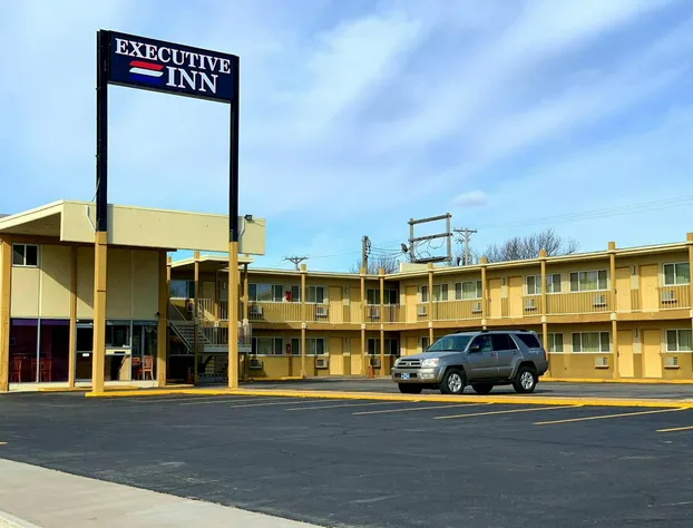 Executive Inn hotel detail image 2