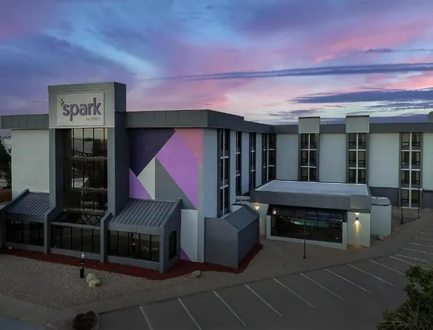 Spark by Hilton Denver East I 70 hotel detail image 2