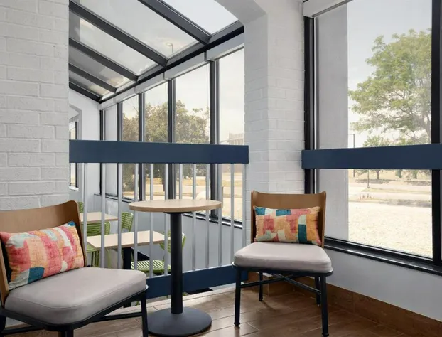 Spark by Hilton Denver East I 70 hotel detail image 4