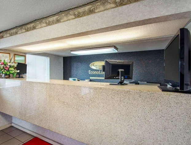 Econo Lodge Troy hotel detail image 3
