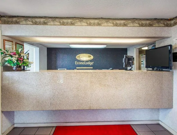 Econo Lodge Troy hotel detail image 4