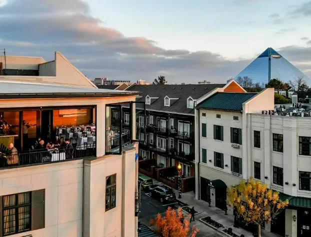 River Inn of Harbor Town hotel detail image 2