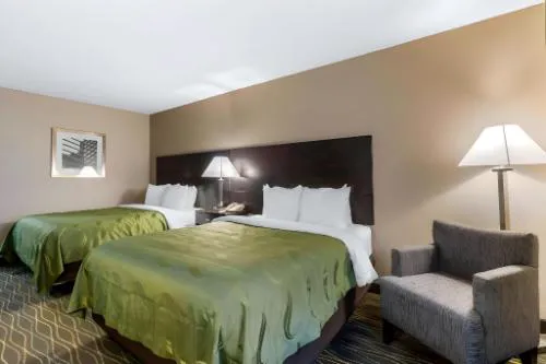 Quality Inn & Suites Des Moines - Merle Hay Road hotel detail image 3