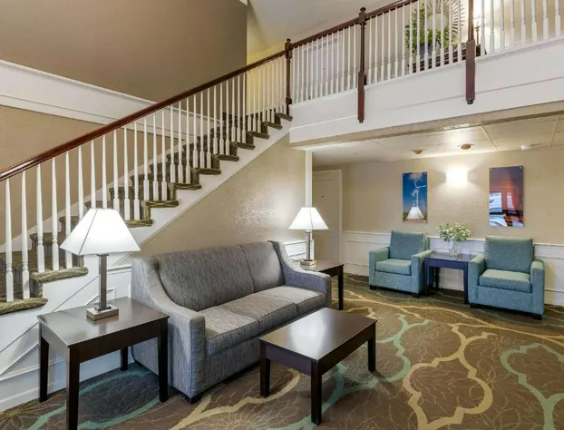 Quality Inn & Suites Des Moines - Merle Hay Road hotel detail image 2