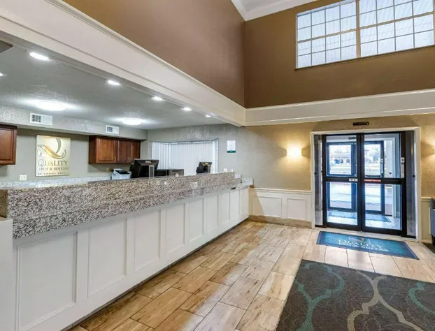 Quality Inn & Suites Des Moines - Merle Hay Road hotel detail image 4