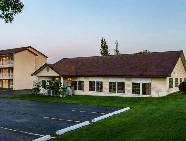 Quality Inn Lakefront hotel detail image 3