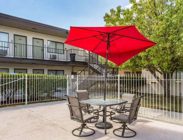 Quality Inn Stateline hotel detail image 2