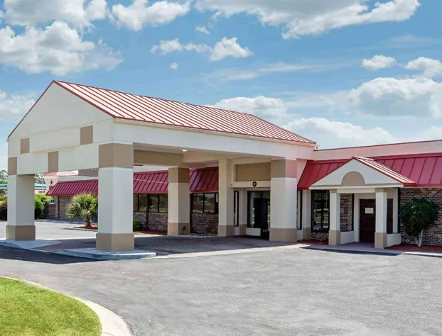 Ramada by Wyndham Santee I-95 hotel detail image 1