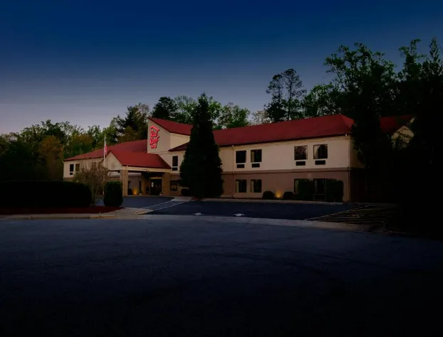 Red Roof Inn Hendersonville hotel detail image 1