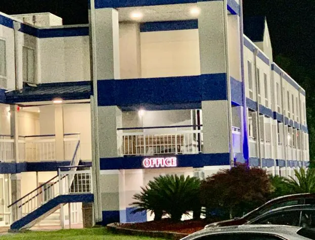 Sunrise Extended Stay Hotel hotel detail image 1