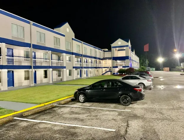 Sunrise Extended Stay Hotel hotel detail image 2