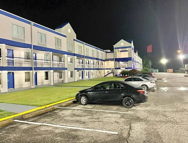 Sunrise Extended Stay Hotel hotel detail image 2