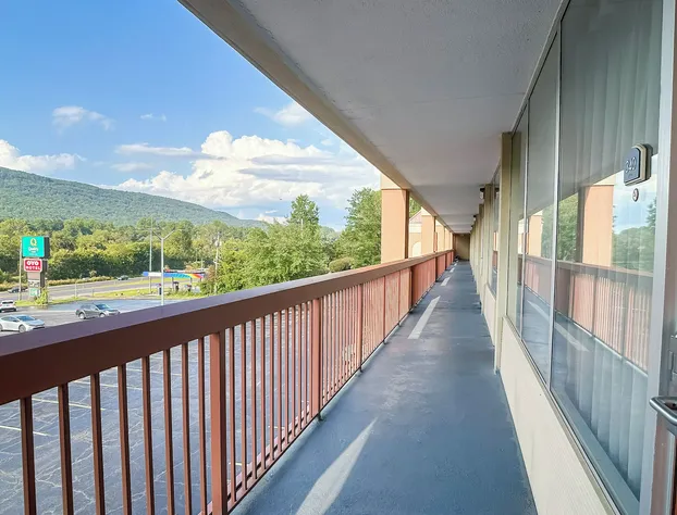 OYO Hotel Harriman near I-40 hotel detail image 4