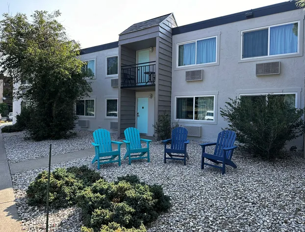 Expedition Lodge Estes Park hotel detail image 1