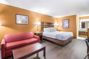 Econo Lodge Selmer hotel detail image 1