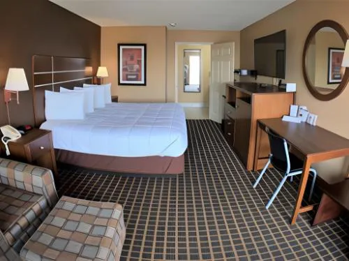 Econo Lodge Selmer hotel detail image 2